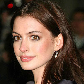 Anne Hathaway.jpg